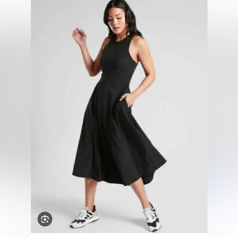 NWT Athleta Hybrid Midi Dress - XXS